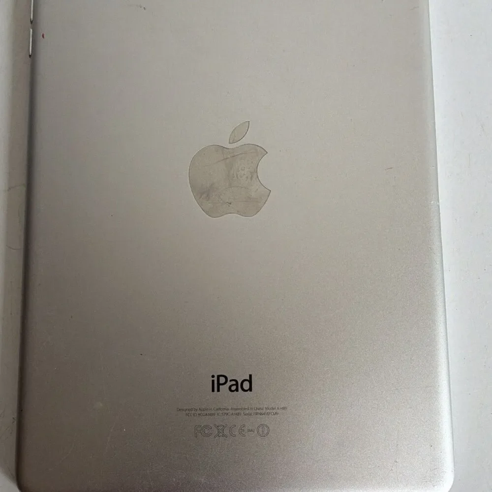 Apple screen cracked